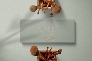 Manoir Jade. Sans Serif Font