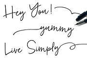 Foxglow Font, a Script Font by Angie Makes (Thumbnail 2 of 9)