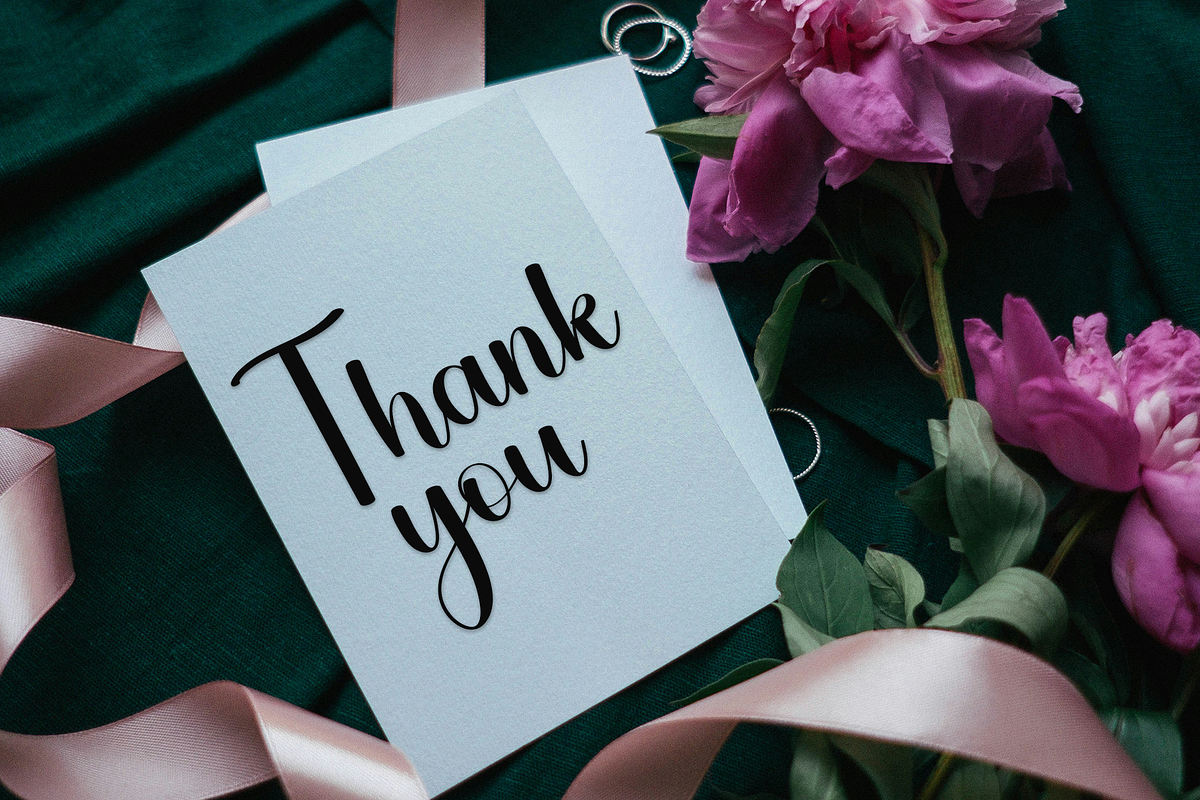 Grateful, a Handwritten Font by FreshTypeINK (Photo 8 of 8)