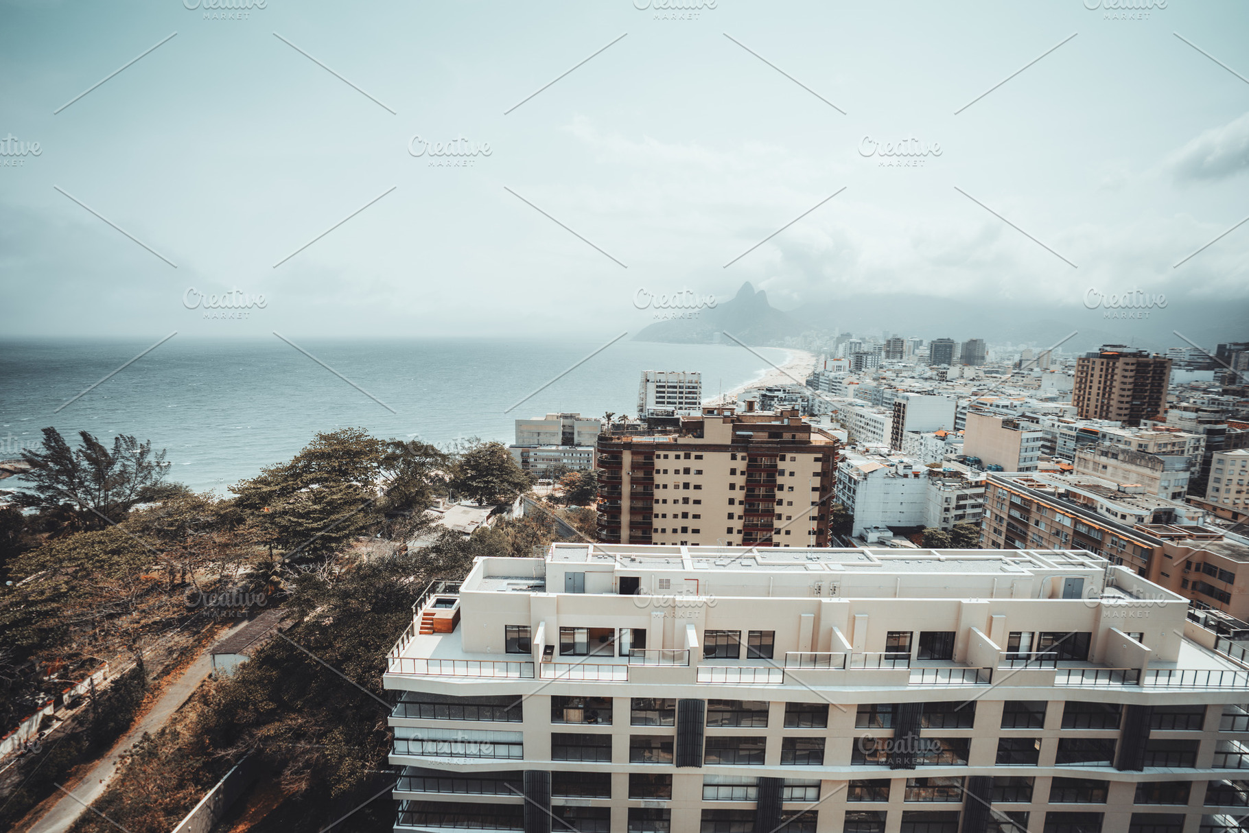 Arpoador coast wide view, an Architecture Photo by SkyNext