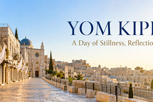 Yom Kippur observance in historic ci, a Photo by Dvoevnore photos