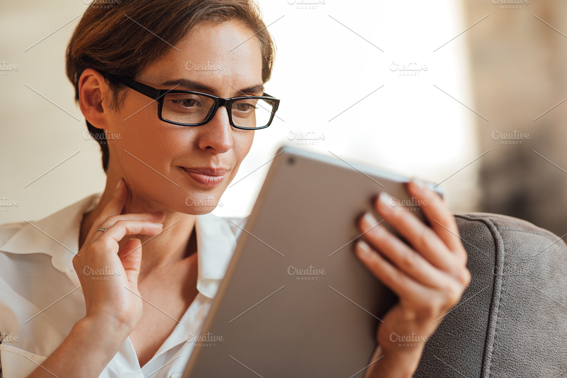 Close-up of a businesswoman, a Person Photo by Artem Varnitsin