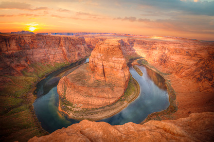 Famous Horseshoe Bend, a Photo by Pictures for you!!!!!!!!!