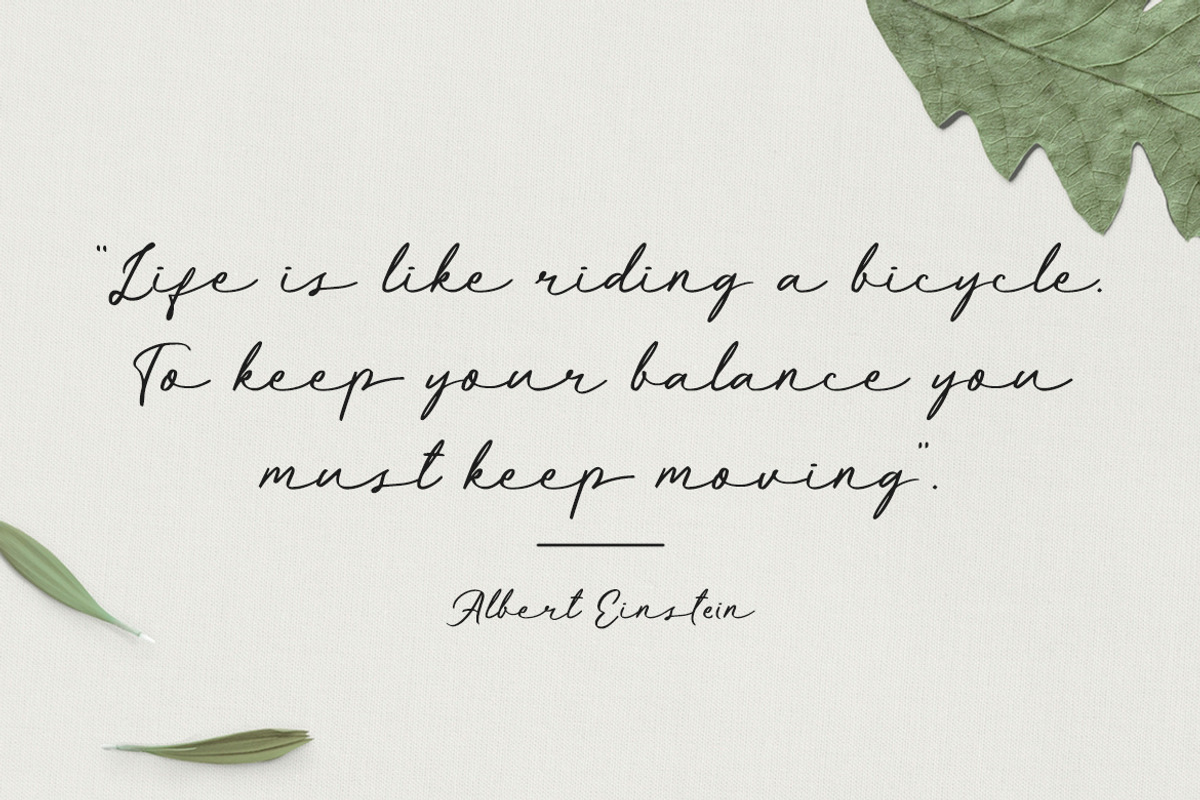 Galladise, a Script Font by kerismaker (Photo 7 of 10)