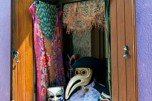 Window in Venice, an Arts & Entertainment Photo by BOOCYS