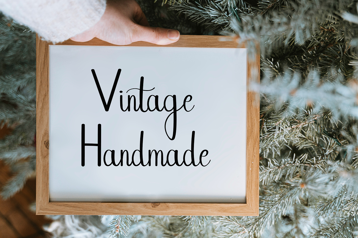 Saturday, a Handwritten Font by FreshTypeINK (Photo 4 of 8)