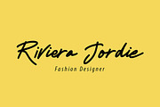 Deliorez Signature, a Handwritten Font by Eltypesstudio (Thumbnail 3 of 12)