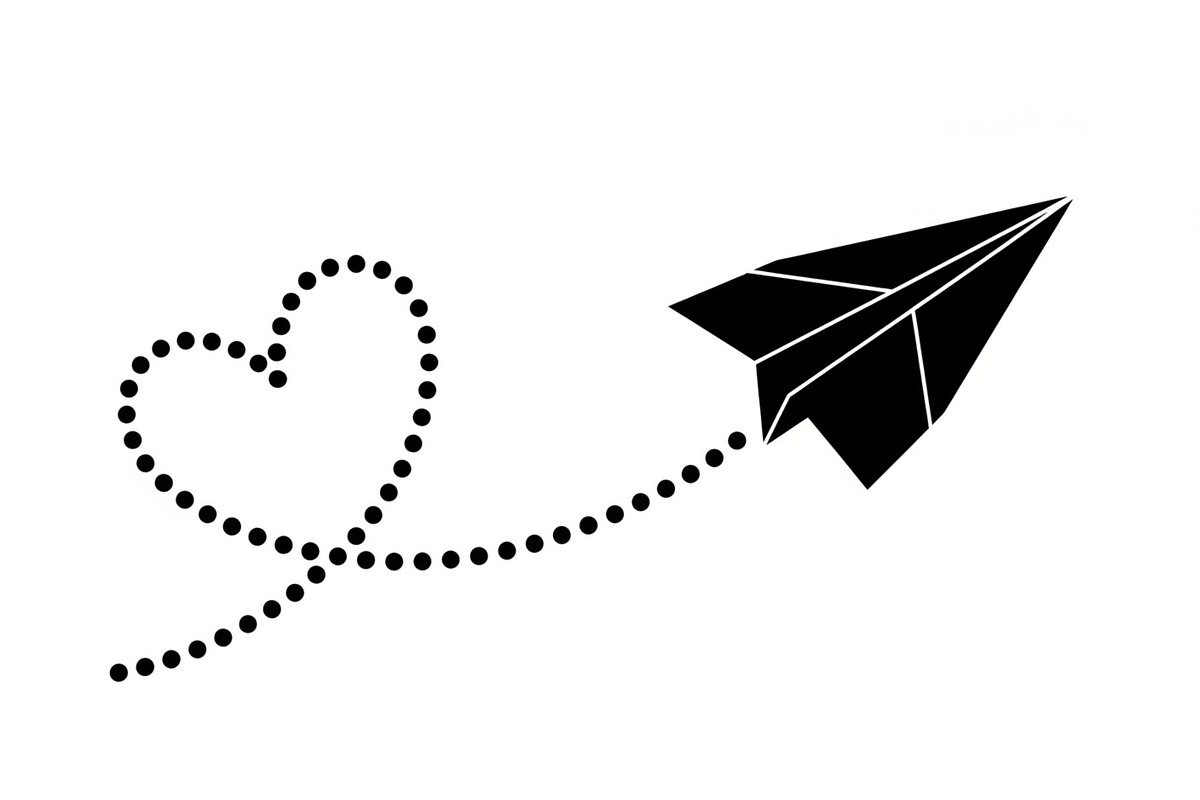 Paper Airplane Heart SVG Bundle, an Illustration by jahid234 (Photo 5 of 31)
