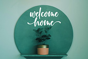 Mount buller, a Script Font by Franstudio (Thumbnail 5 of 6)