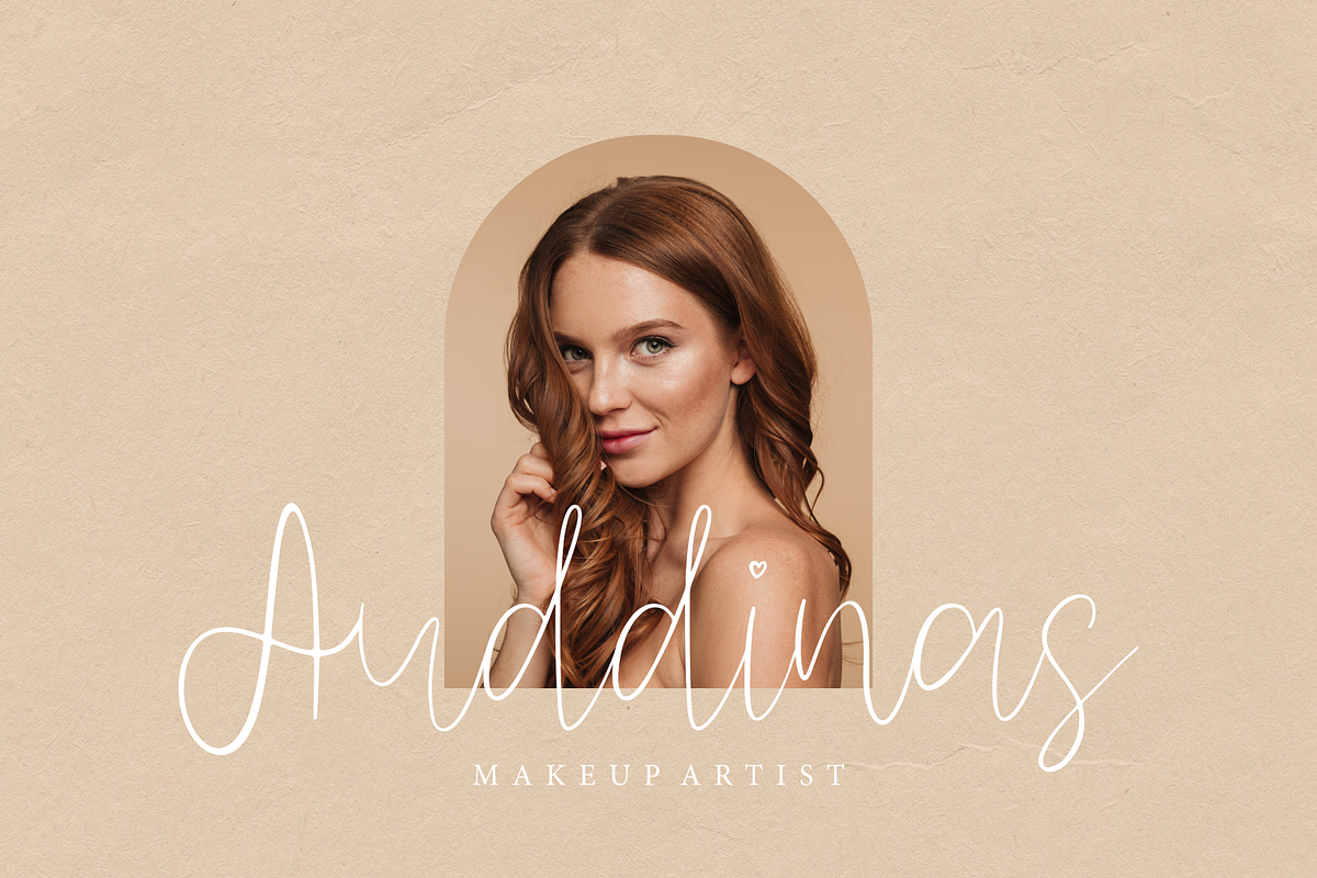 Calinea, a Script Font by Forberas Club (Photo 5 of 7)