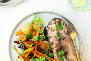 Baked silver carp, a Food & Drink Photo by Pundateam