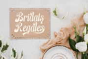 Hedmesa: Elegant Script Font, a Script Font by timelesstype.co (Thumbnail 11 of 20)
