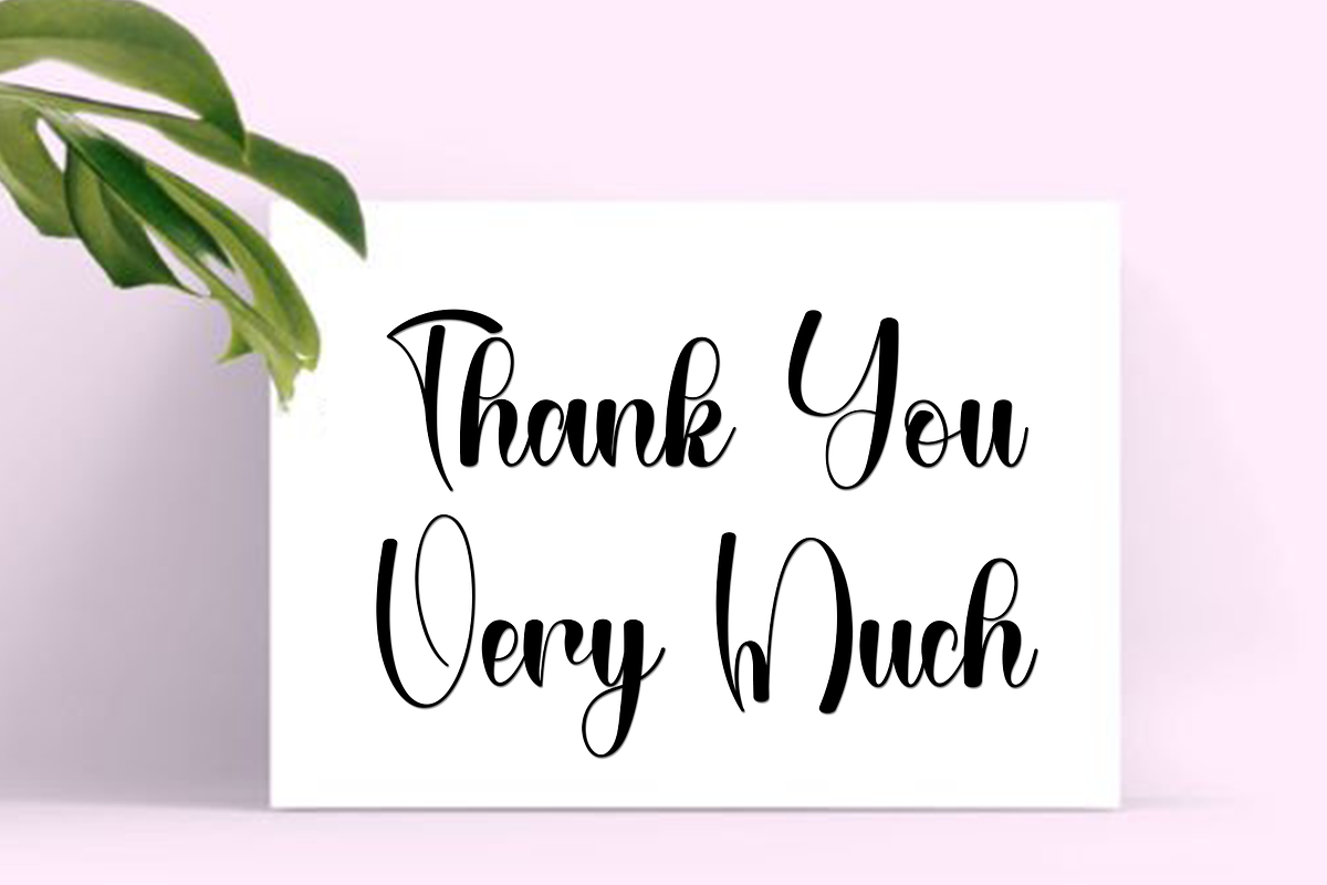Dear Darling, a Handwritten Font by FreshTypeINK (Photo 2 of 8)