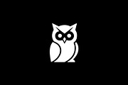 Elegant Owl Silhouette Vector, an Animal Illustration by Vectorium Studio (Thumbnail 2 of 4)