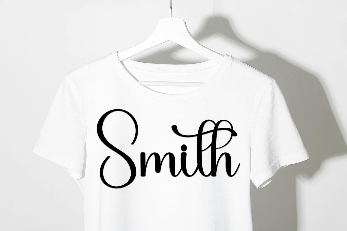 Bushing, a Handwritten Font by FreshTypeINK (Photo 5 of 8)