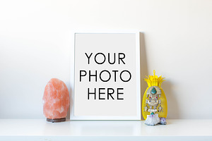 White Frame With Pineapple & Totem
