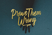 Fronds Getturing (50% Off), a Script Font by Gatype (Thumbnail 8 of 8)