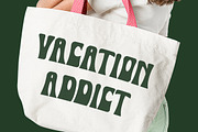 Milan Estate, a Handwritten Font by HATFSTUDIO (Thumbnail 3 of 8)