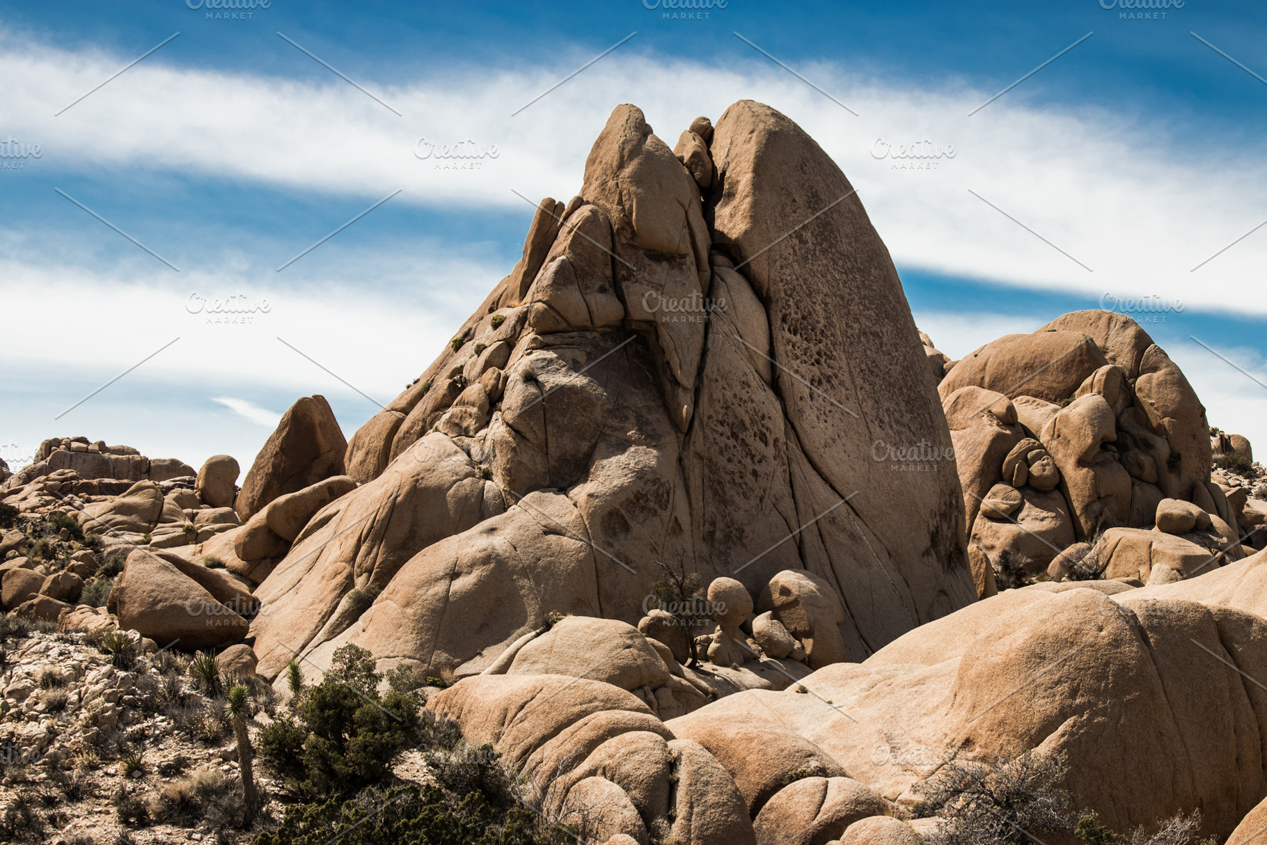 Desert Mountain, a Photo by Madjid