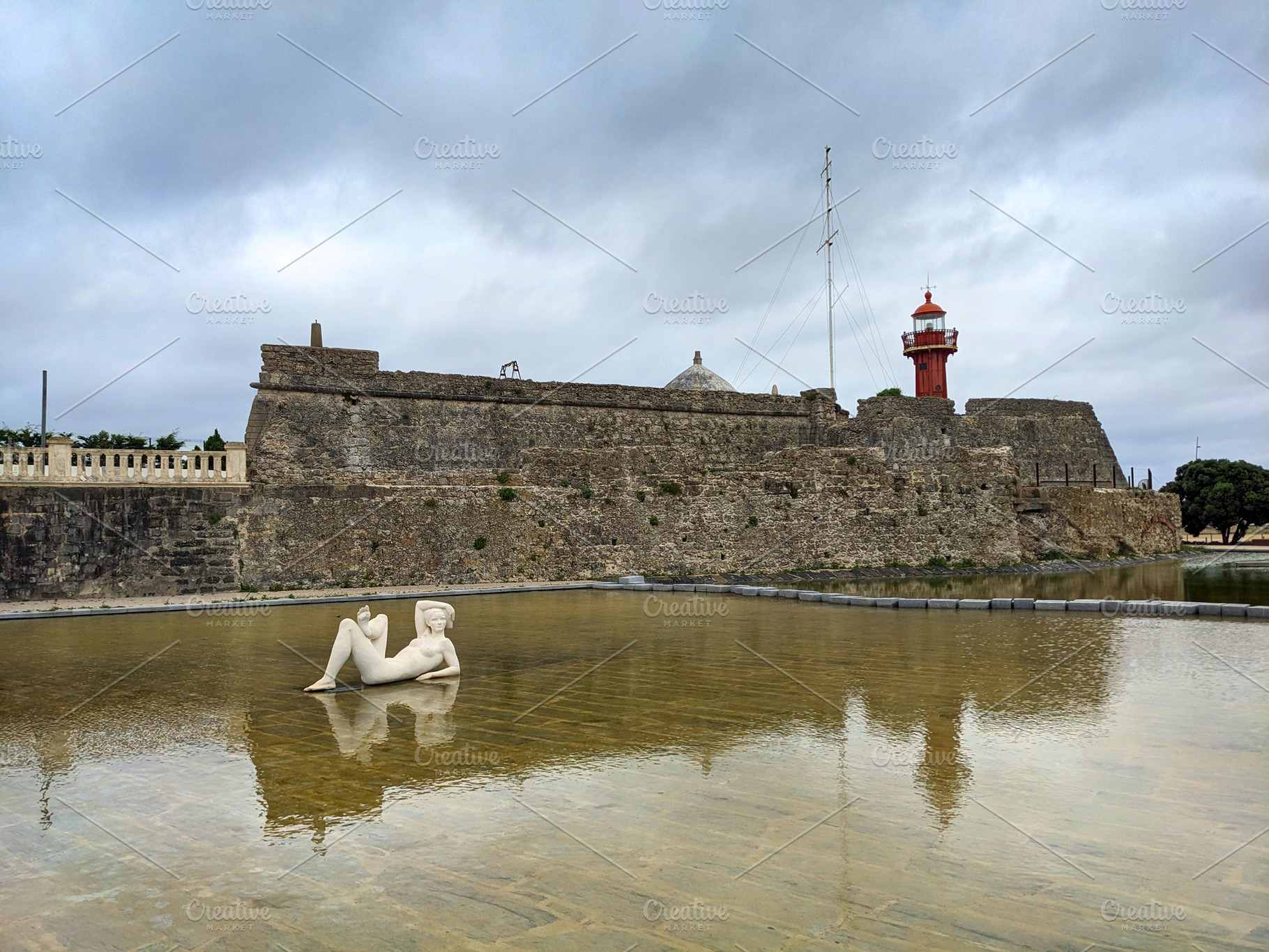 Forte Santa Catarina Figueira Portugal, an Architecture Photo by joyt