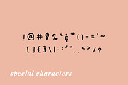 Creative Queen, a Font by Creative Type (Thumbnail 4 of 5)