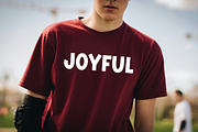 Happy Sunday, a Script Font by InermediaSTUDIO (Thumbnail 5 of 8)