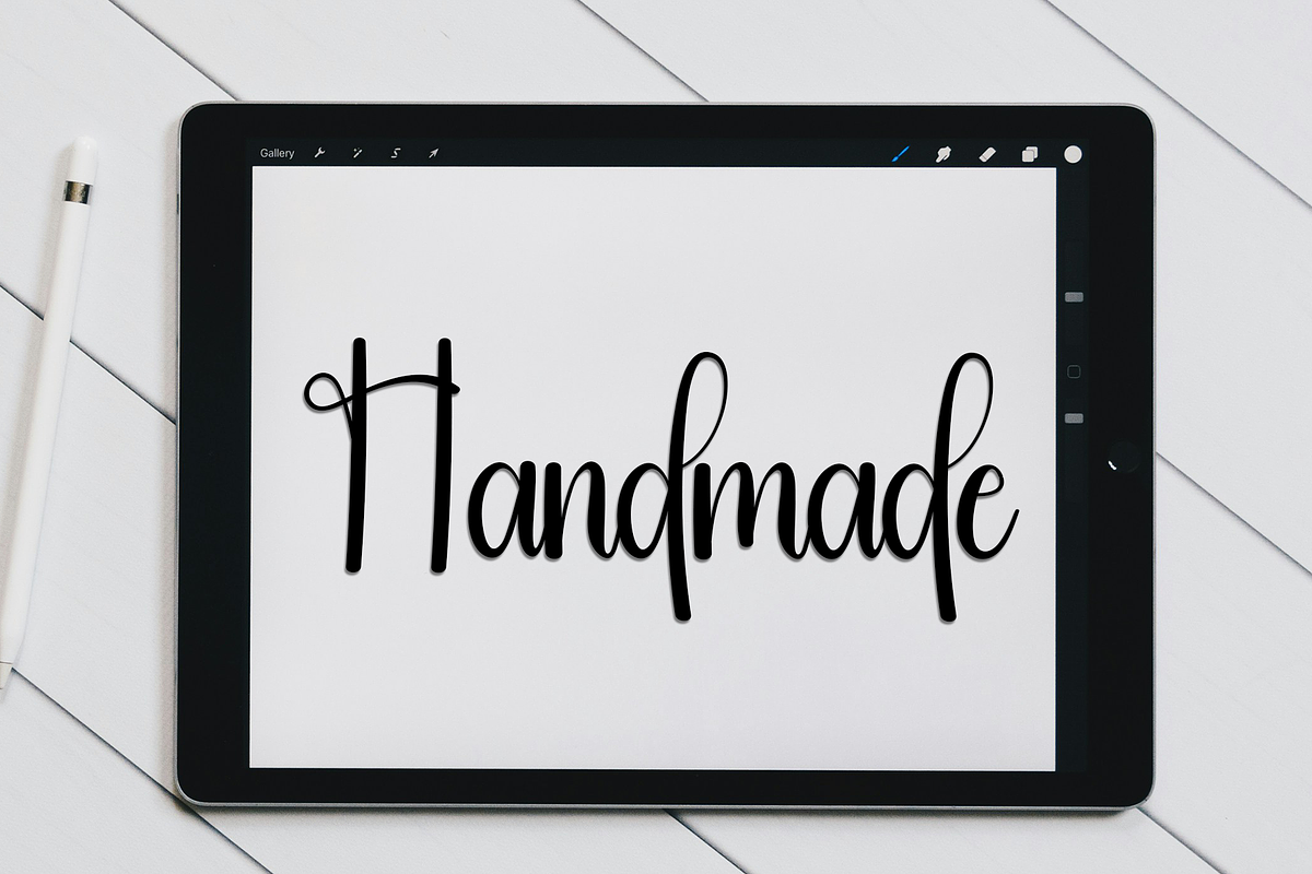 Santa Handmade, a Handwritten Font by FreshTypeINK (Photo 3 of 8)