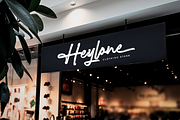 Breakline Signature – Handbrush Font, a Script Font by Fikryal Studio (Thumbnail 2 of 15)