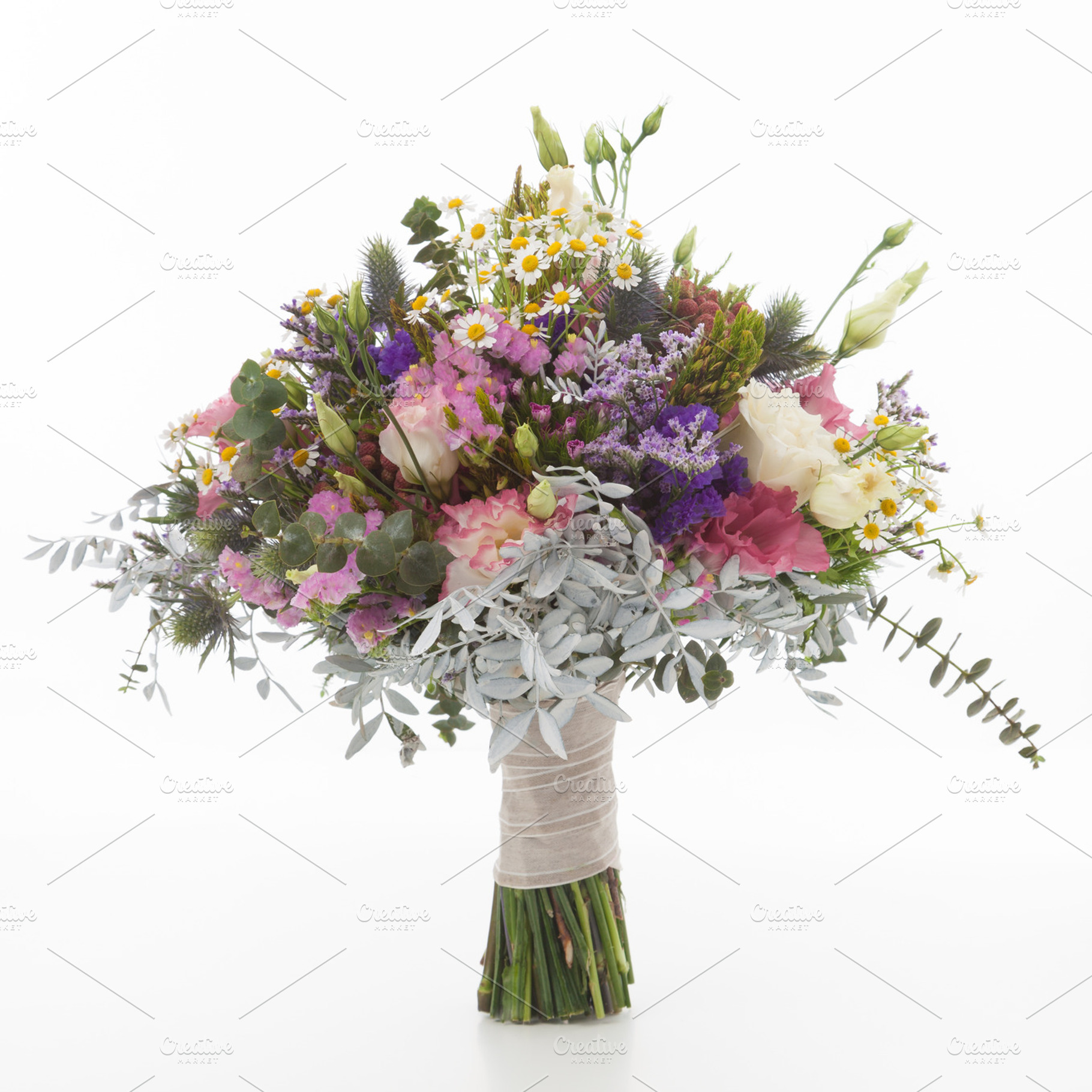 wild flowers inspired bridal bouquet, a Background Photo by Ernesto Solla