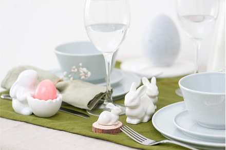 Beautiful Easter table setting