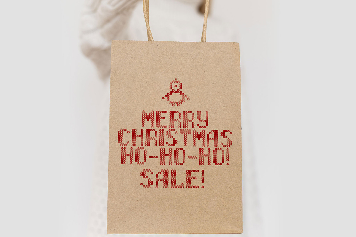 Christmas Knitted Font Web, a Symbol Font by Artolus (Photo 6 of 9)