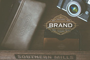 30 Line Art Badge & Frame Label, a Decorative Illustration by Raftel (Thumbnail 11 of 12)