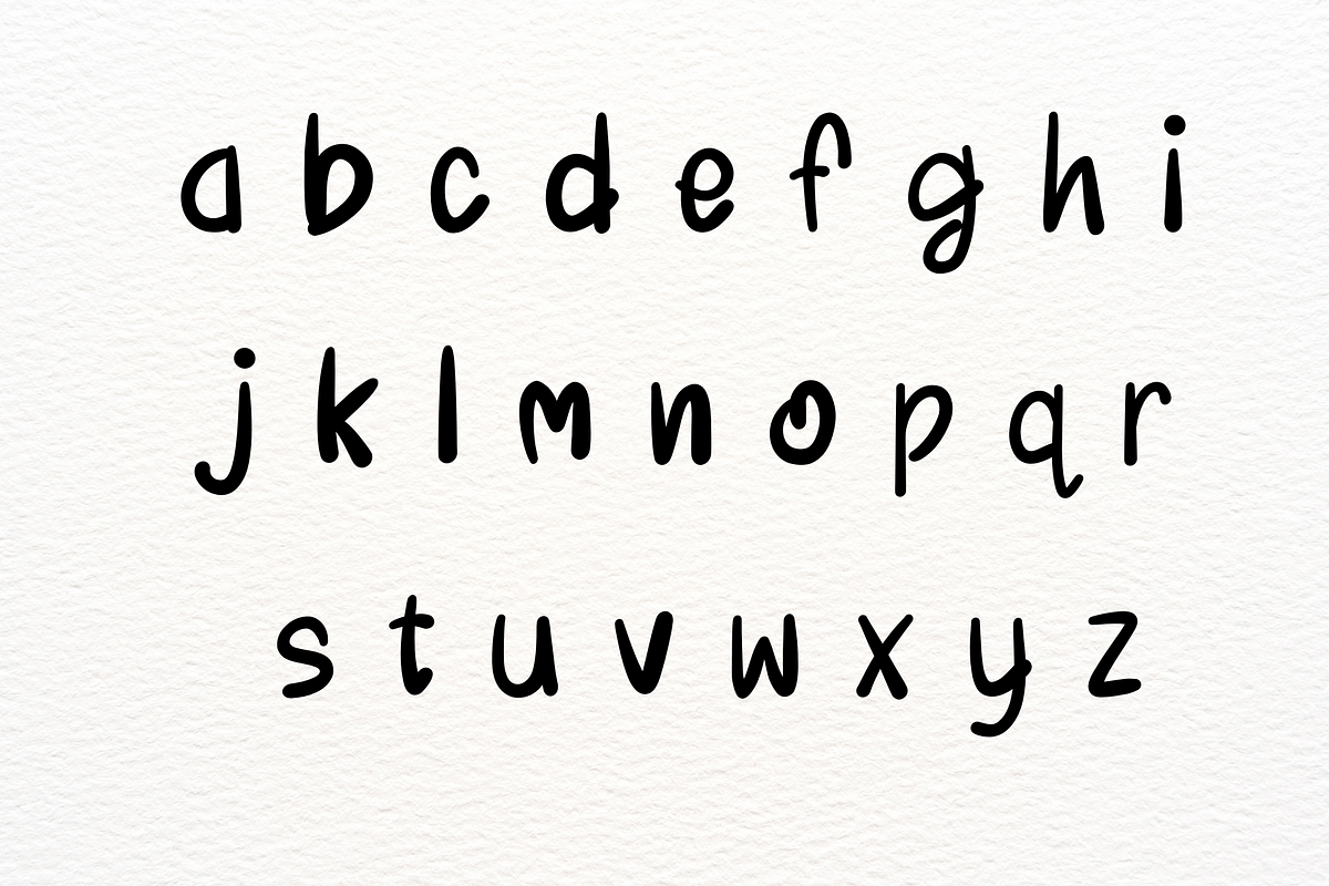 Heartland, a Handwritten Font by Petal Pixels (Photo 3 of 8)