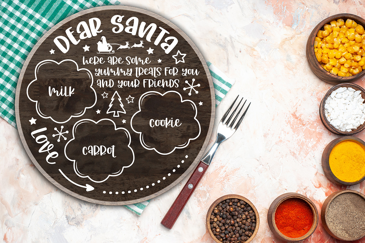 Santa Tray SVG Bundle, a Graphic by CraftlabSVG (Photo 10 of 12)