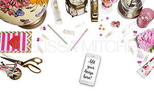 Pretty Pink Styled Desktop Mockup#32