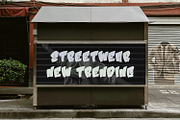 Qitrezz Graffiti Display Font, a Handwritten Font by Maulana Creative (Thumbnail 6 of 7)