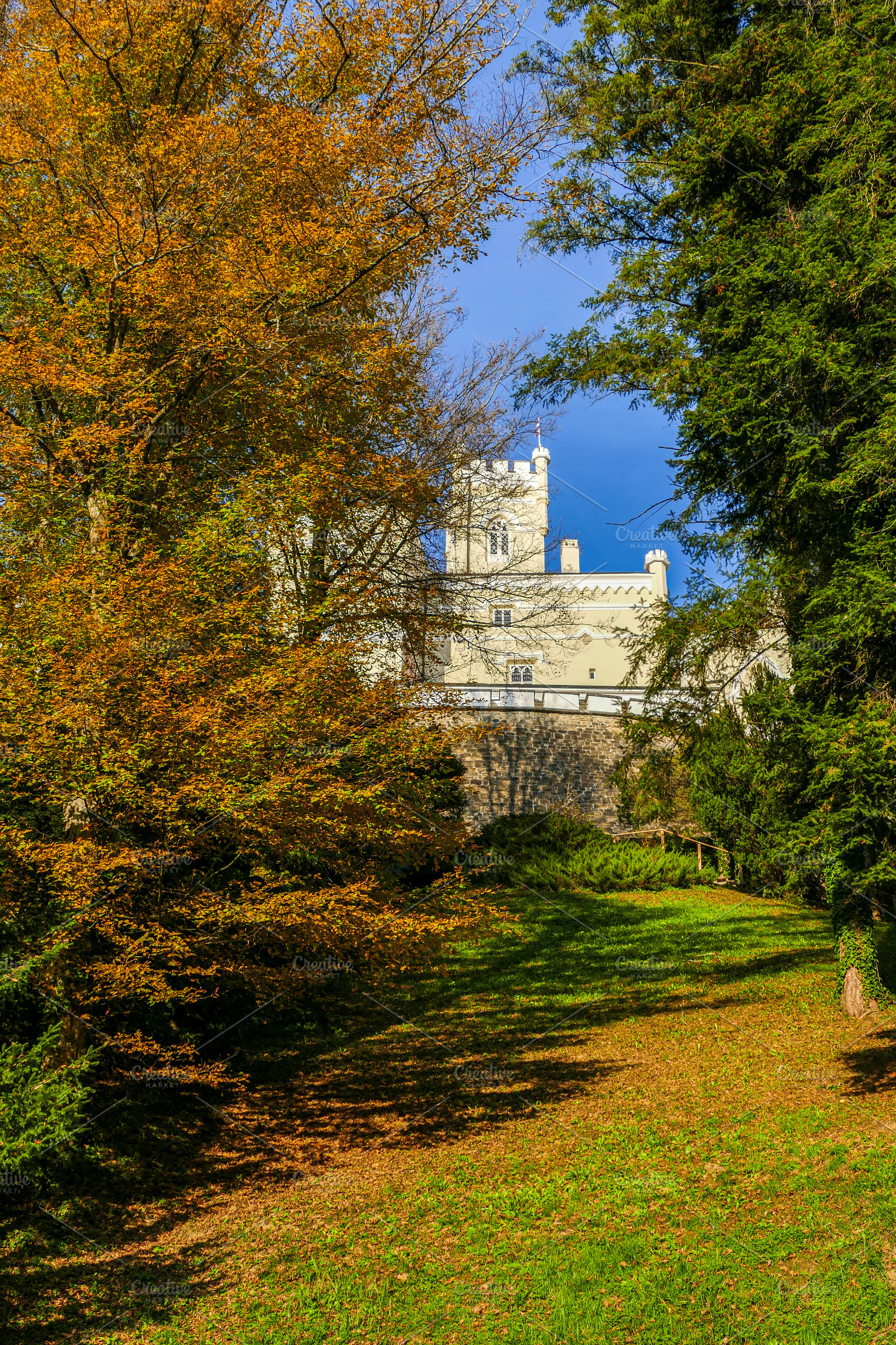 Trakošćan Castle, a Photo by Pozitivo