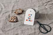 Very Merry | Playful font, a Font by JuliaVolkova (Thumbnail 8 of 8)