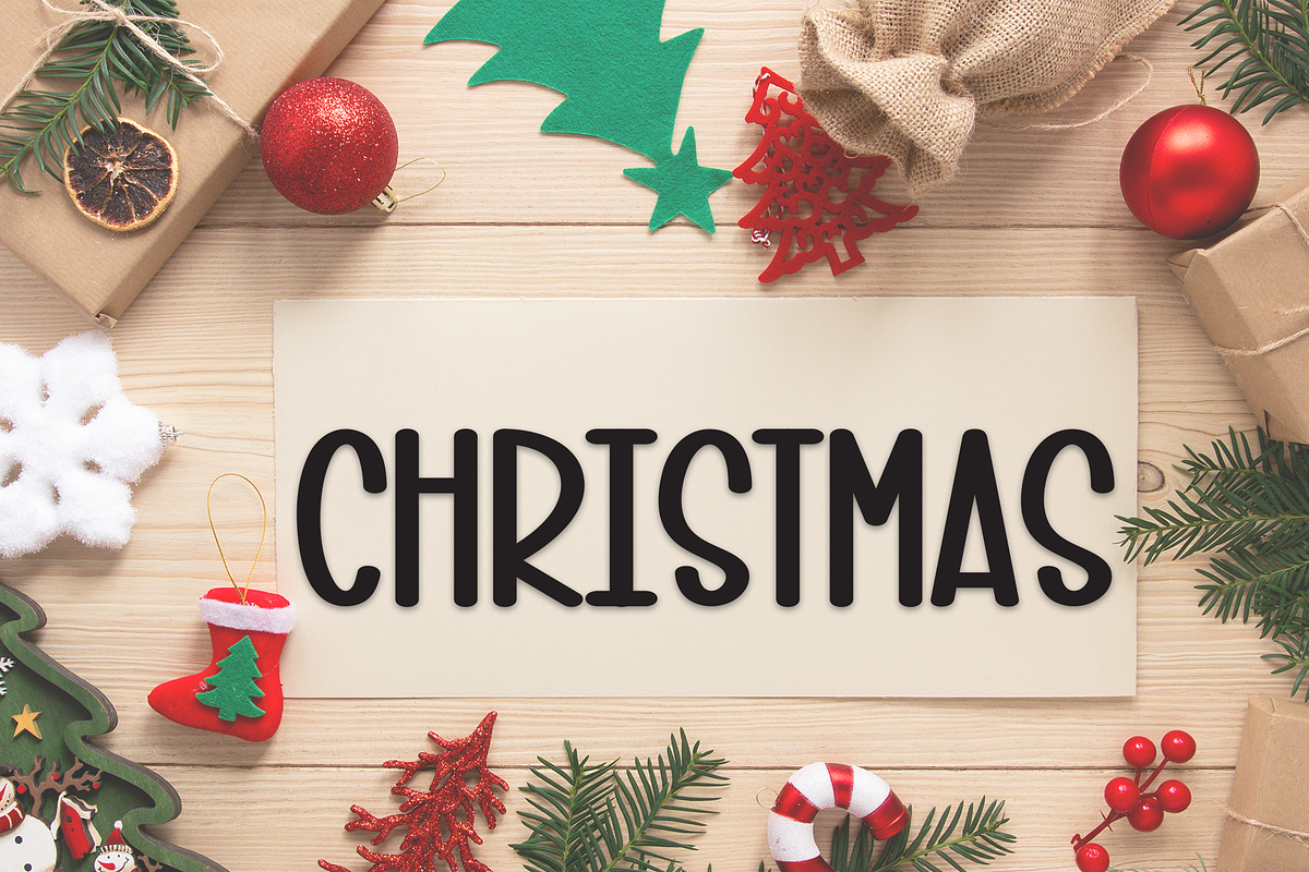 Winter Jungle | Script Font, a Script Font by Scratchones (Photo 5 of 8)