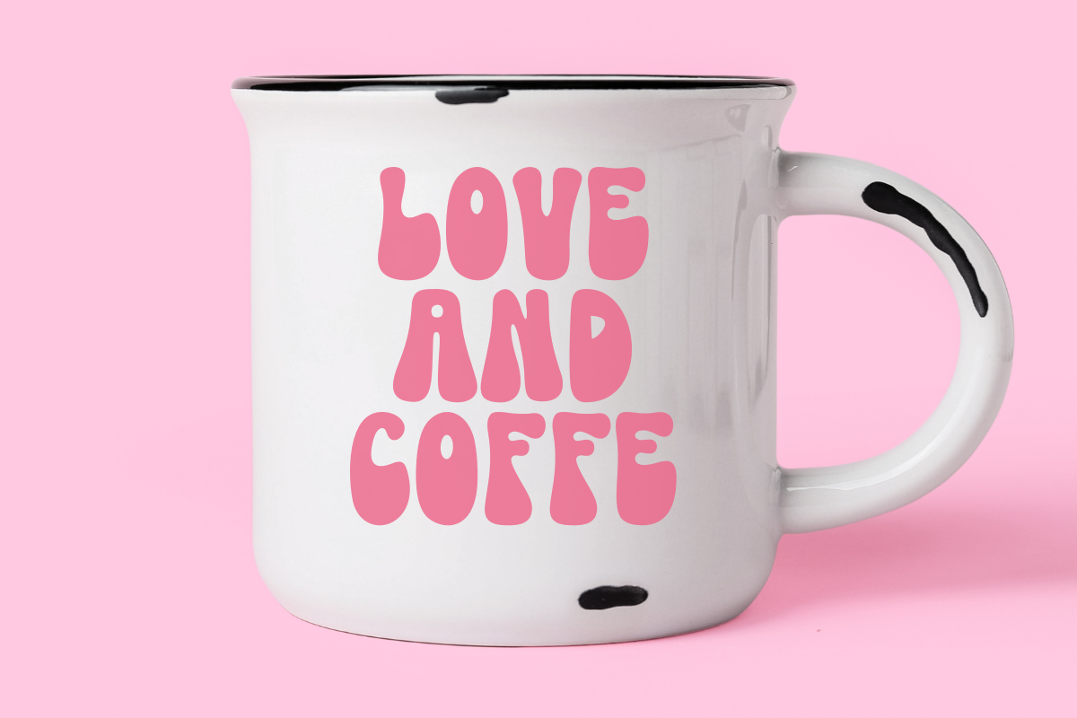 Super Hugs - Retro Sweet Font, a Handwritten Font by SaktiAvellin (Photo 6 of 7)