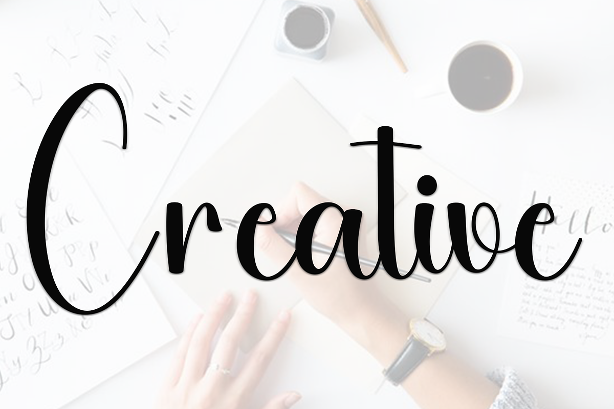 Beauty Autography, a Handwritten Font by InermediaSTUDIO (Photo 4 of 8)