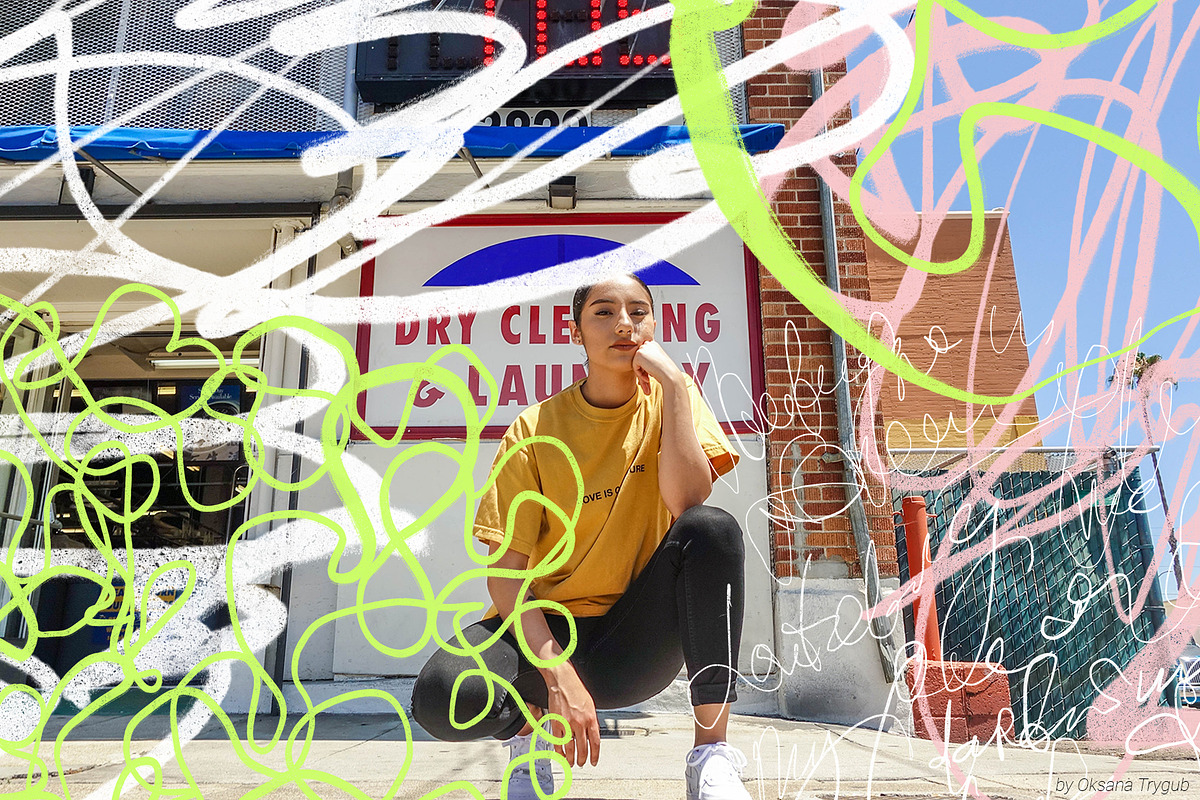 Bundle: Graffiti, Texture, Lettering, an Object Graphic by Oksana Trygub (Photo 9 of 19)