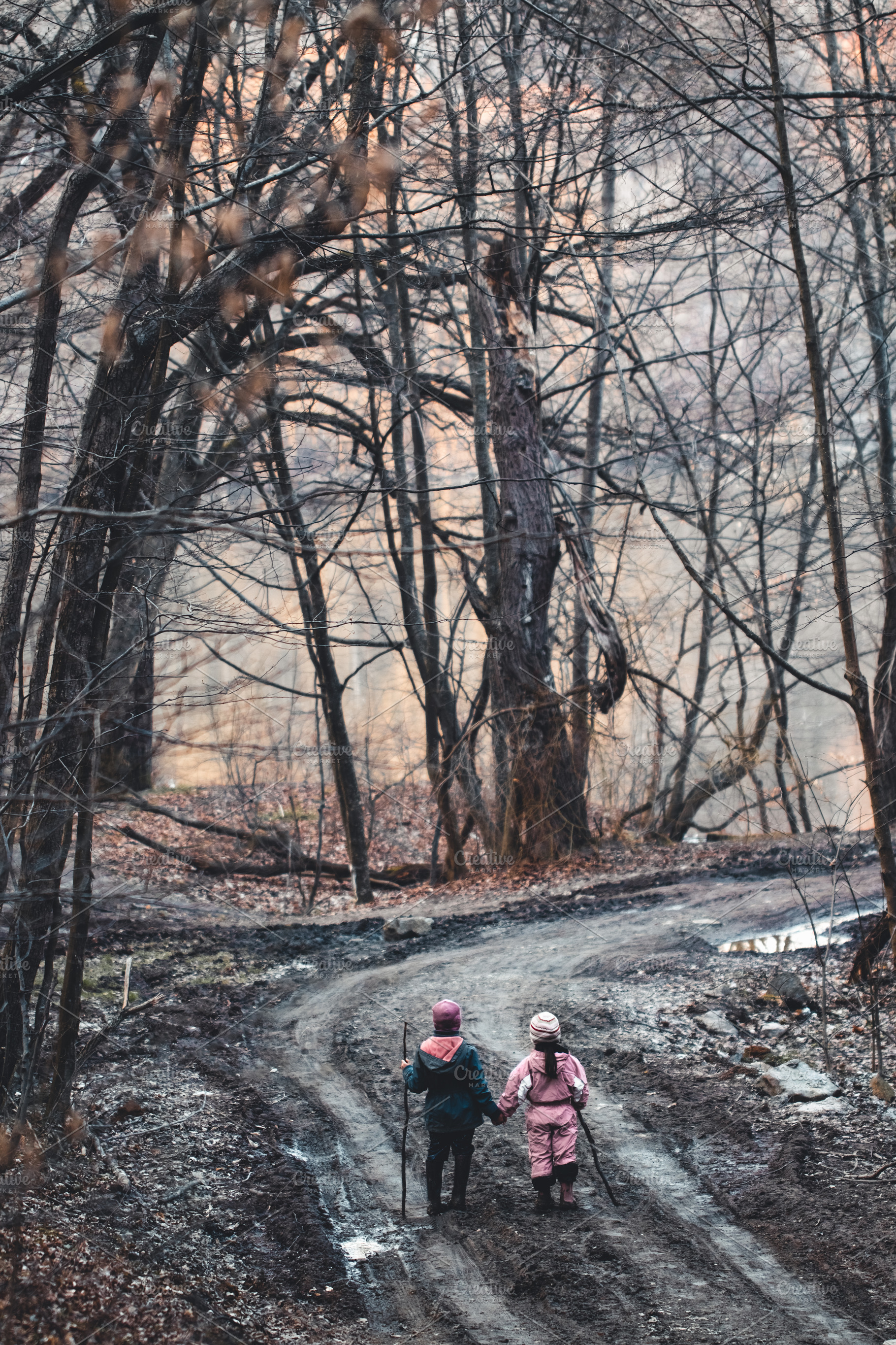 children go on the road along, a Person Photo by OS