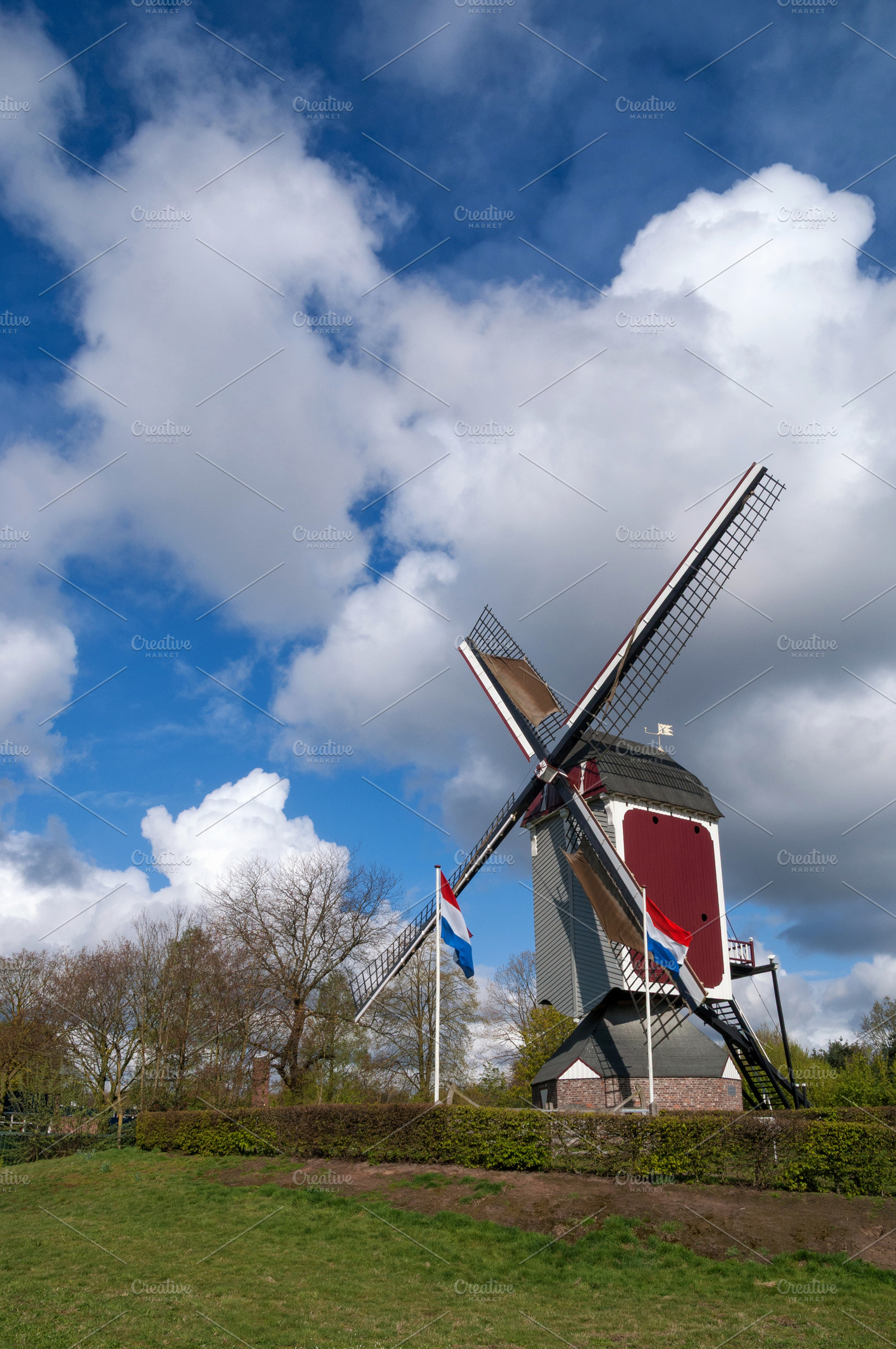 Windmill the Oostenwind in Asten, an Architecture Photo by John Stuij Photography