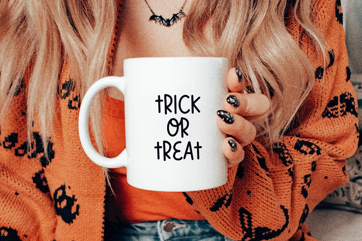Fright Ghosts spooky halloween font, a Handwritten Font by supfonts (Photo 2 of 8)
