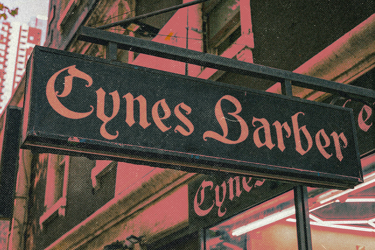 Maythen Blackletter, a Blackletter Font by Letterhend Studio (Photo 3 of 9)