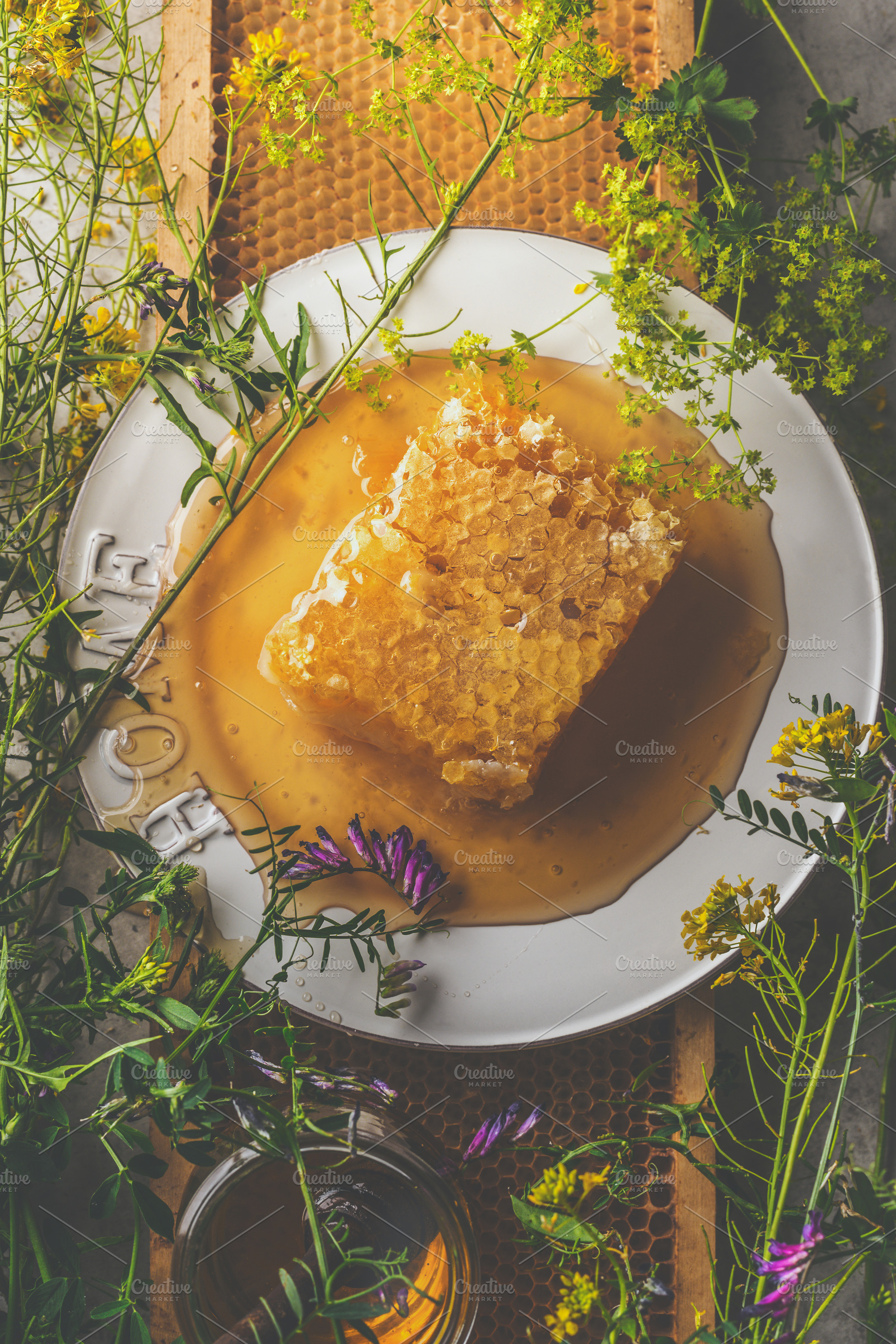 Fresh honey with honeycomb, a Health & Medical Photo by VICUSCHKA