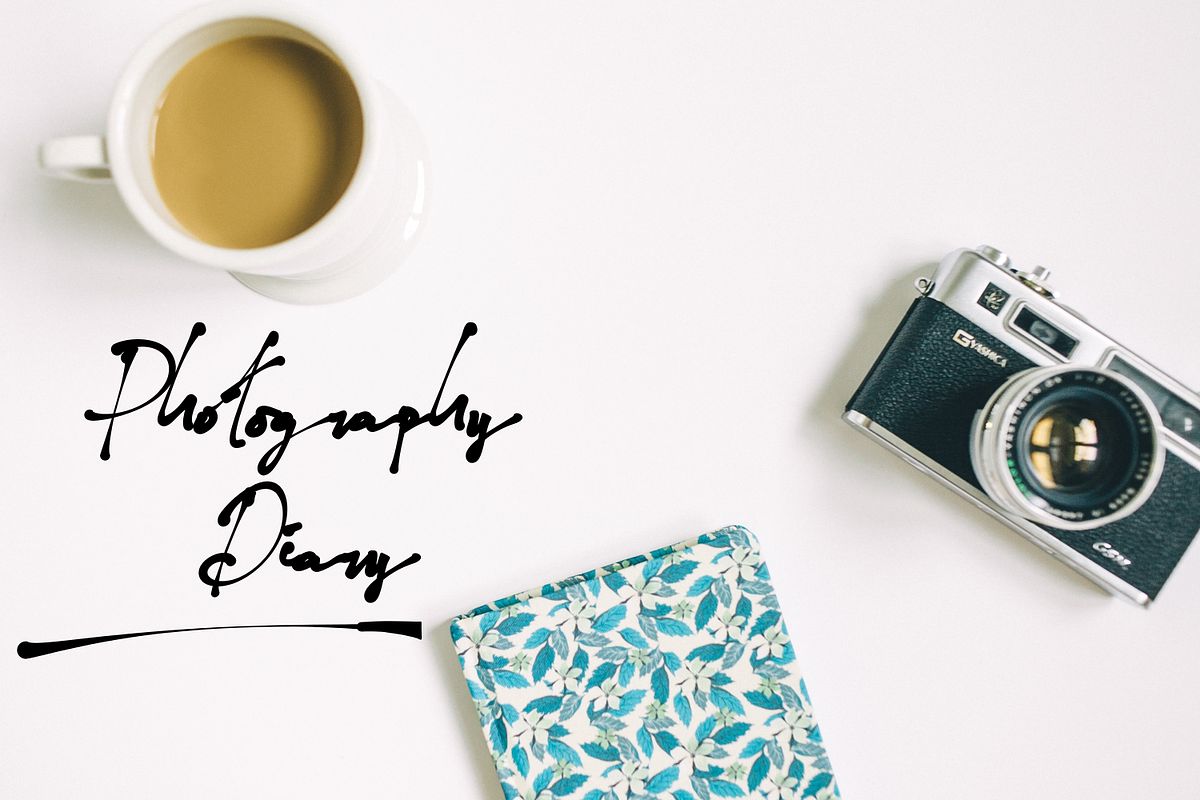 Hellosta, a Script Font by Mozyen Studio (Photo 12 of 16)