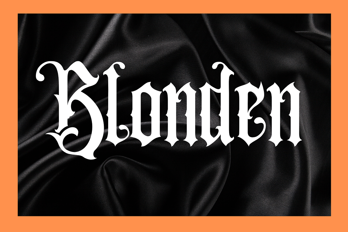 BLONDEN, a Blackletter Font by Stellalunarts (Photo 1 of 5)