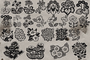 Old style flower stamps Procreate, a Brush Add-On by TheWhiteCatLab (Thumbnail 5 of 5)